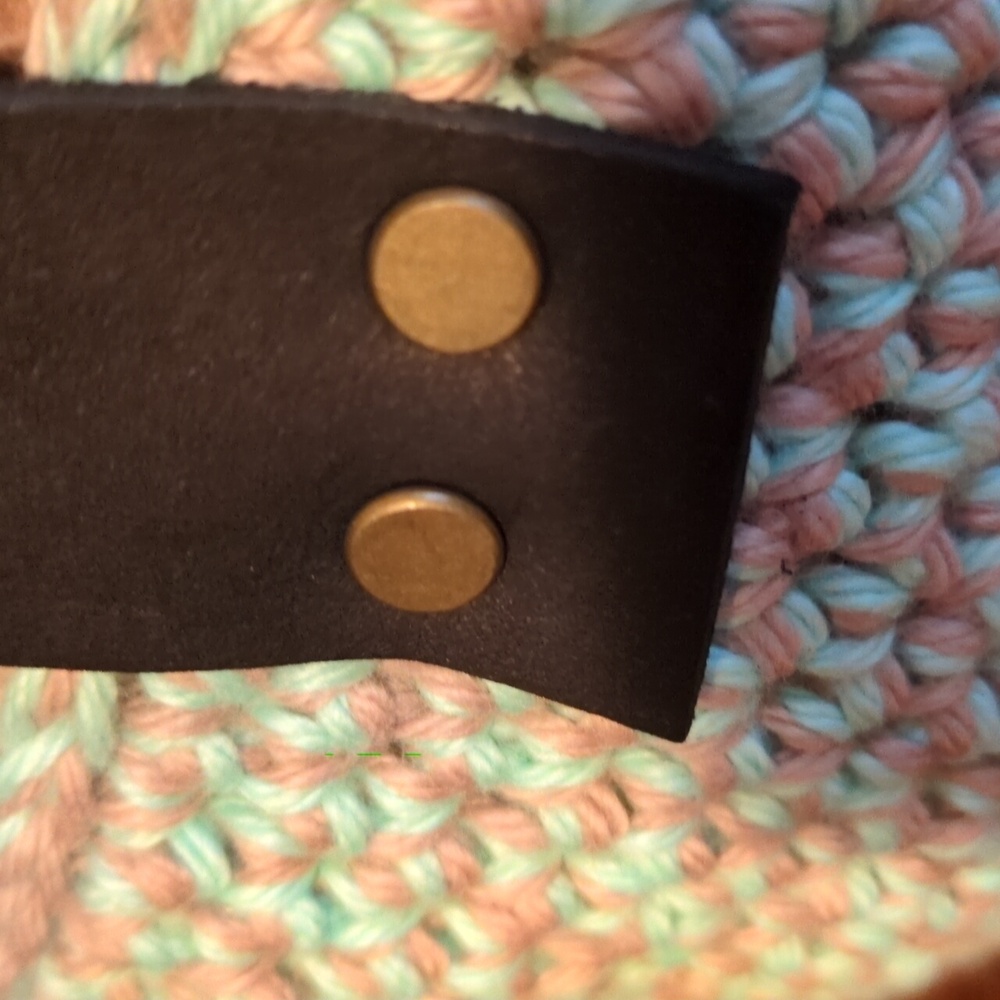 Handmade Crochet Mini Bucket Bag Genuine Leather Handles Pistachio Taupe - Picture 5 of 11
